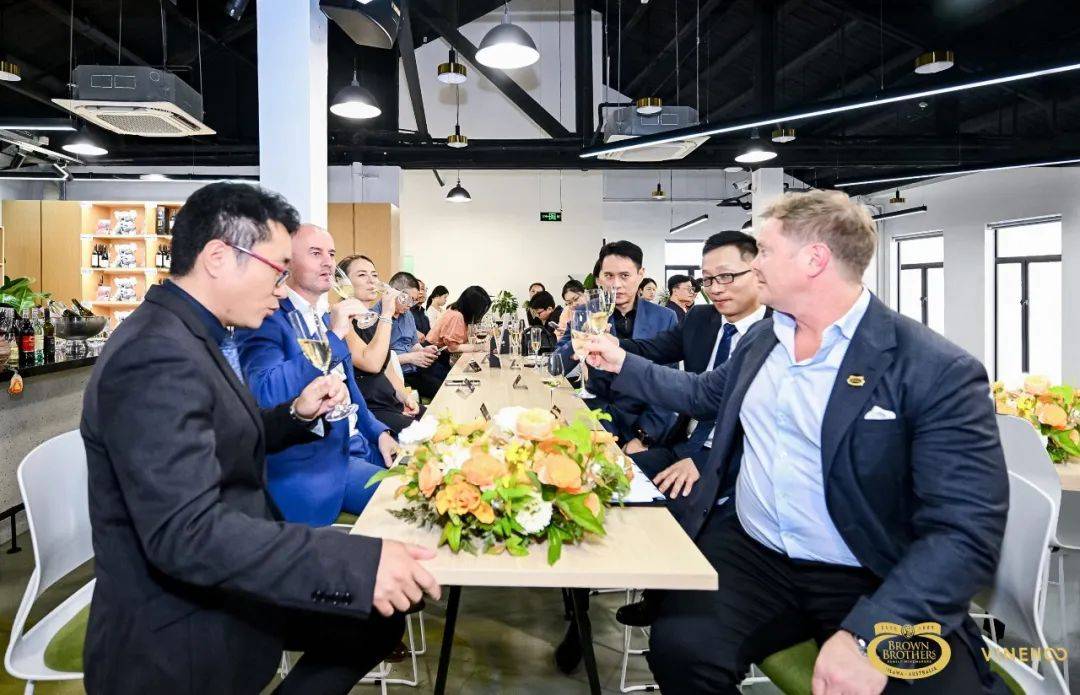 深度对话：火爆全网的澳洲布琅兄弟将如何联手佰酿云酒开拓新市场