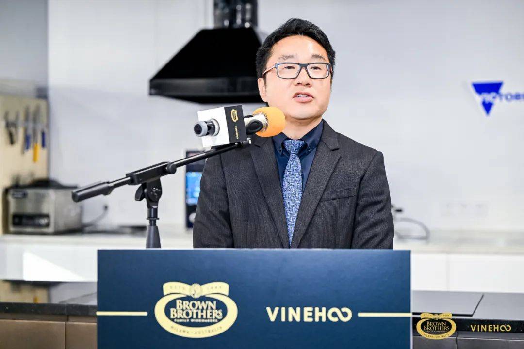 深度对话：火爆全网的澳洲布琅兄弟将如何联手佰酿云酒开拓新市场