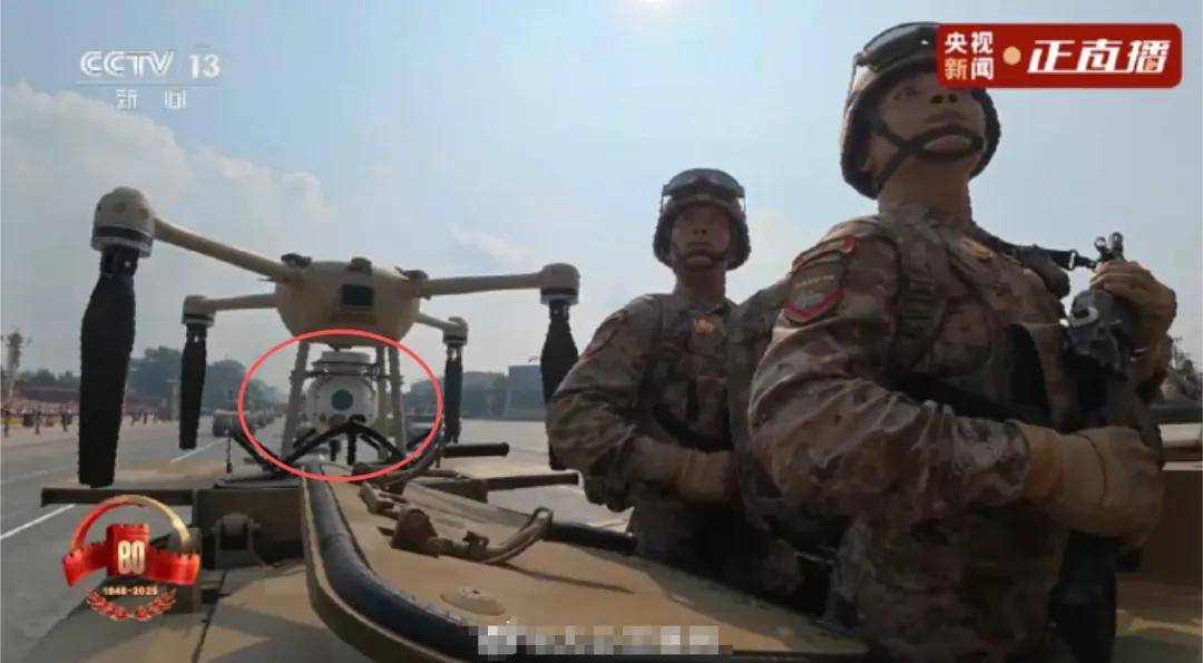上打无人机，下打坦克！混动电驱！360度全景！100坦克有多厉害？