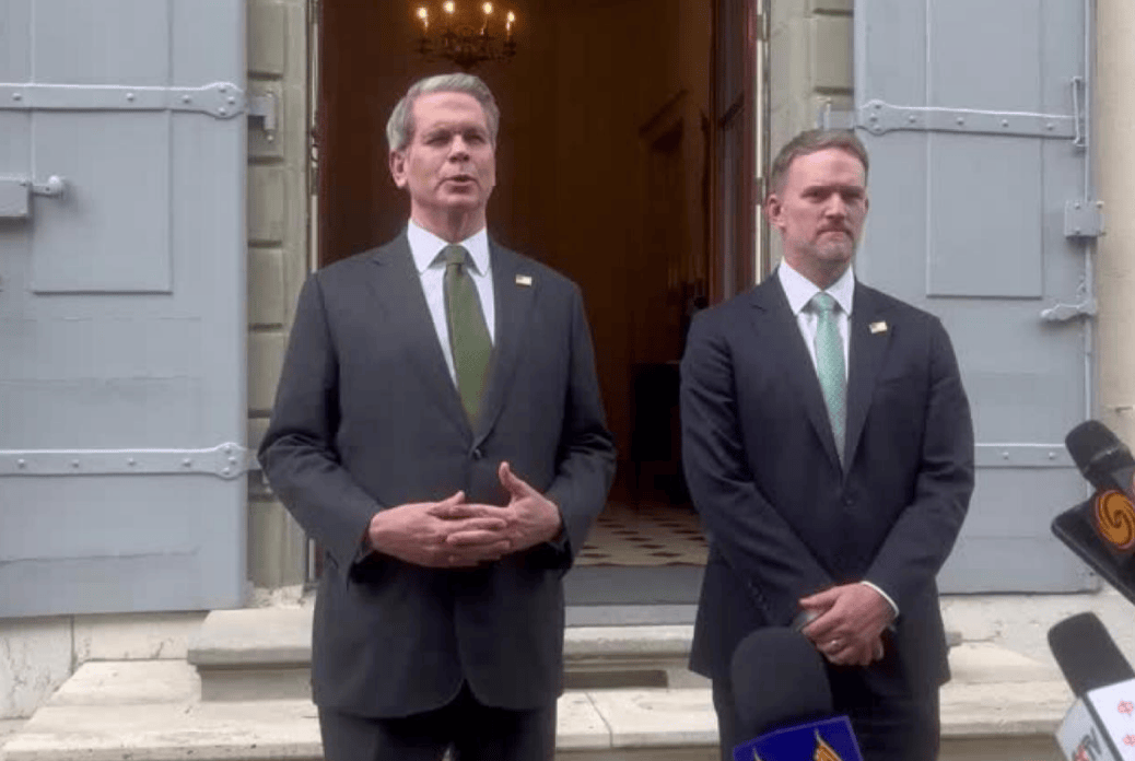 中美谈判长达10小时，双方都有一句话前所未见，美方承认中国地位