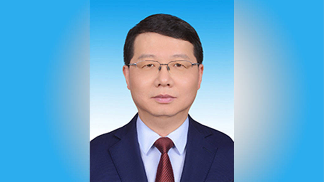 新任新疆维吾尔自治区党委常委李刚已任自治区党委组织部部长